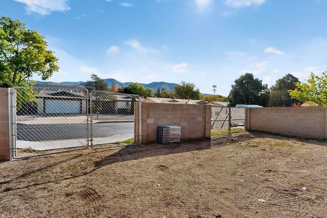 12420 Morocco Road NE, Albuquerque, NM 87111