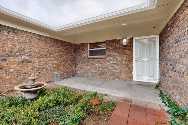 12420 Morocco Road NE, Albuquerque, NM 87111