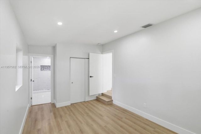 945 Sharazad Blvd, Opa-locka, FL 33054