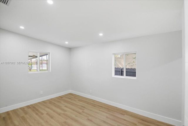 945 Sharazad Blvd, Opa-locka, FL 33054