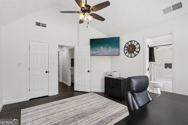 125 Bradford Station Drive, Sharpsburg, GA 30277