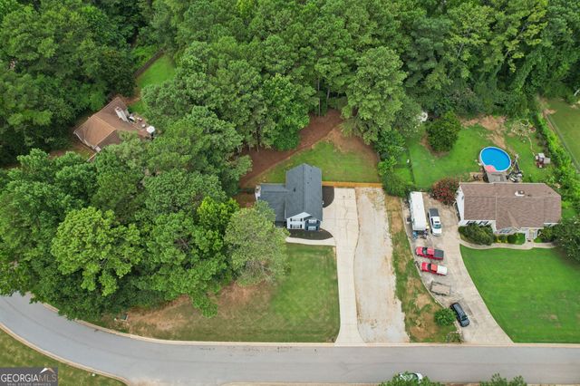 125 Bradford Station Drive, Sharpsburg, GA 30277