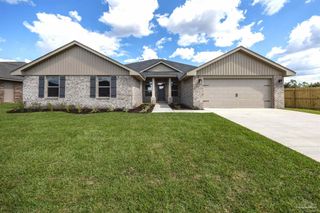 5128 Emmaline Ln, Milton, FL 32570