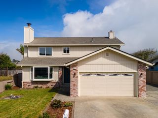 371 Granelli Avenue, Half Moon Bay, CA 94019