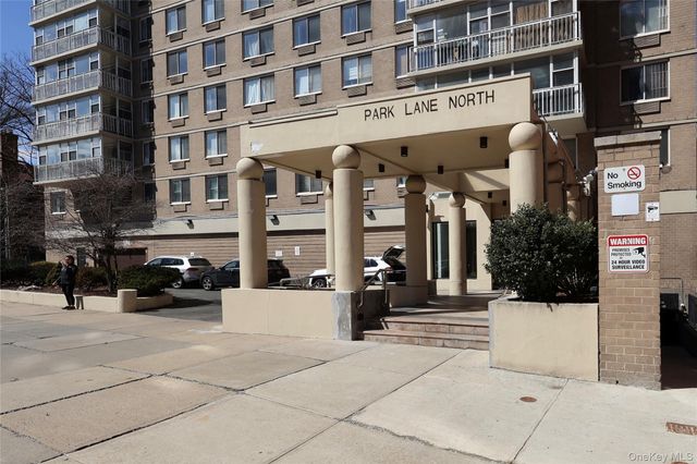 118-17 Union Turnpike 7D, Forest Hills, NY 11375