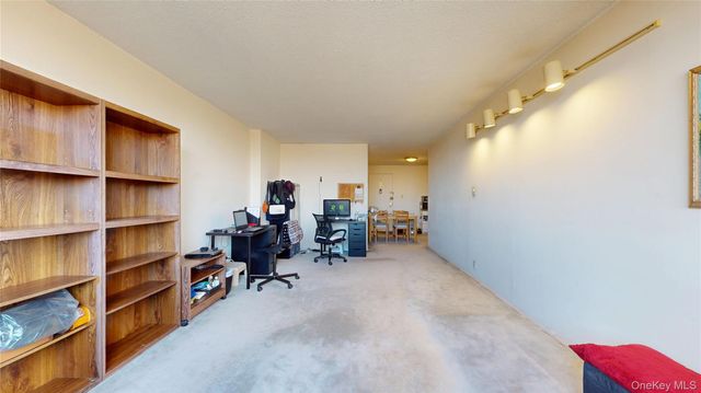 118-17 Union Turnpike 7D, Forest Hills, NY 11375