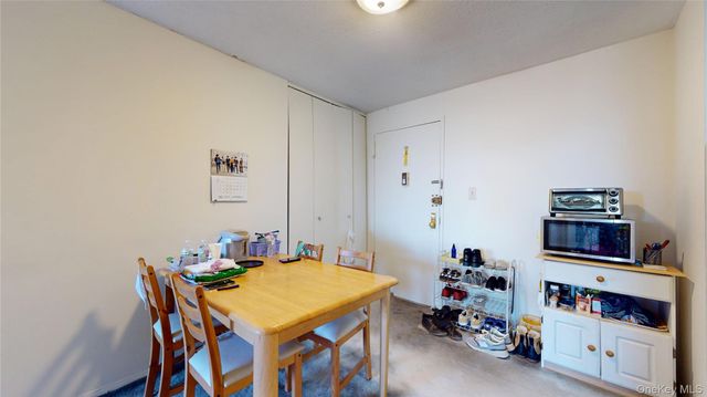 118-17 Union Turnpike 7D, Forest Hills, NY 11375