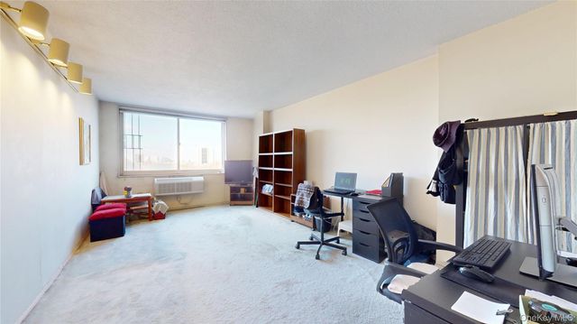 118-17 Union Turnpike 7D, Forest Hills, NY 11375