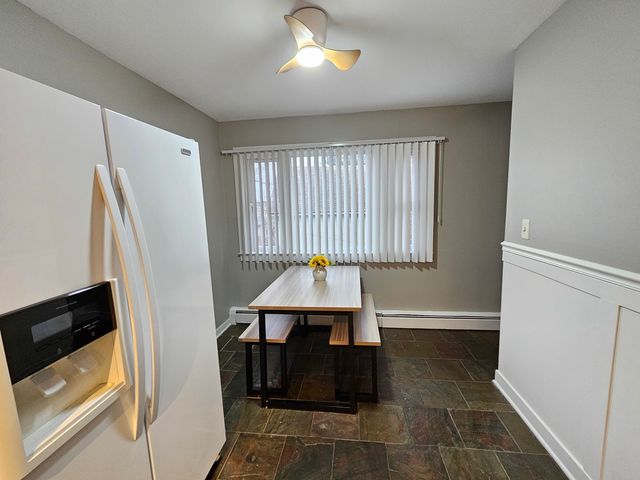 311 Maple Avenue 2, Downers Grove, IL 60515