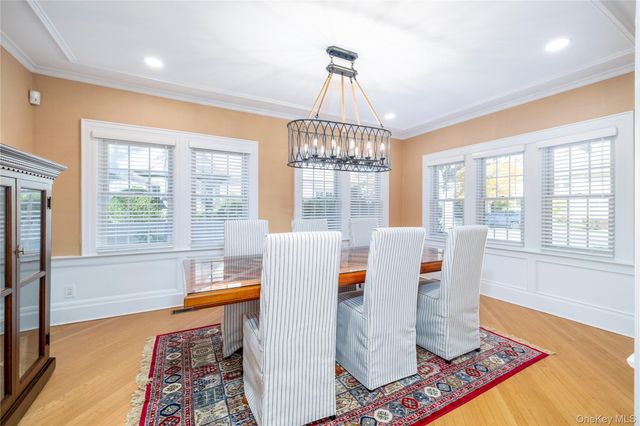 166 Princeton Road, Rockville Centre, NY 11570