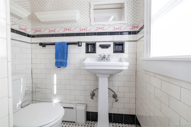 166 Princeton Road, Rockville Centre, NY 11570