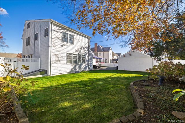 166 Princeton Road, Rockville Centre, NY 11570