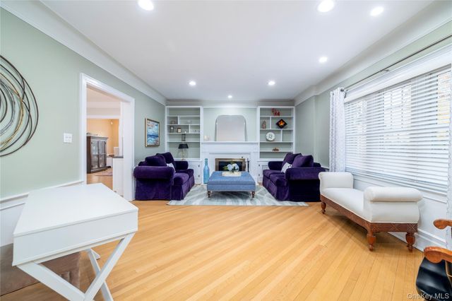 166 Princeton Road, Rockville Centre, NY 11570