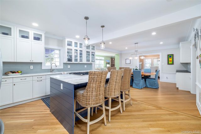 166 Princeton Road, Rockville Centre, NY 11570