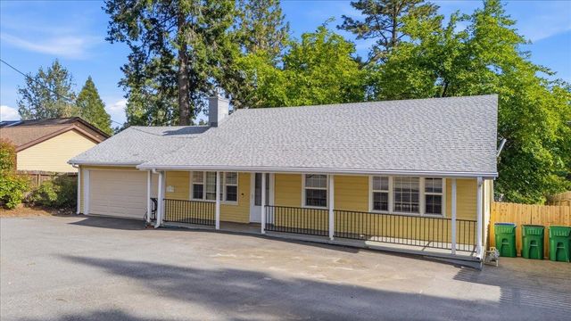 12139 Rough And Ready Hwy, Grass Valley, CA 95945