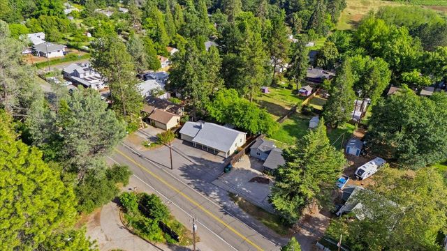 12139 Rough And Ready Hwy, Grass Valley, CA 95945