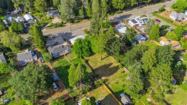 12139 Rough And Ready Hwy, Grass Valley, CA 95945