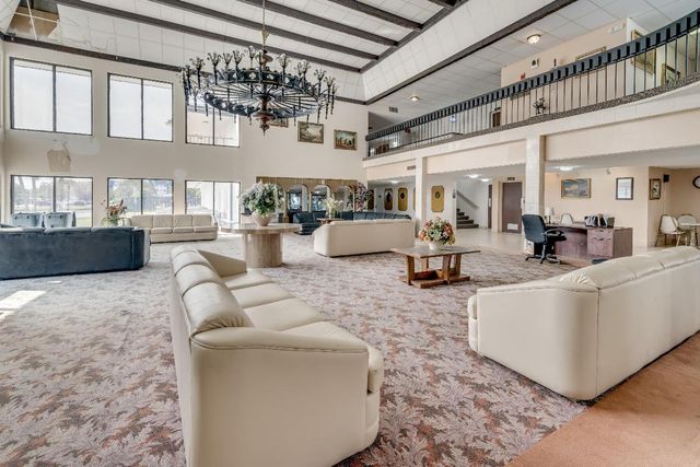 4751 NW 21st Street 417, Lauderhill, FL 33313