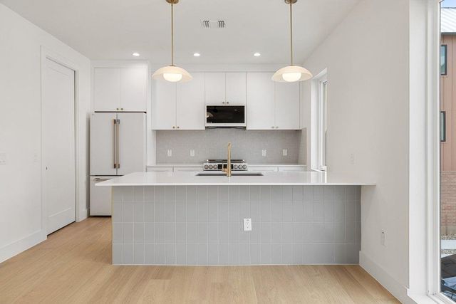 3528 Gonzales ST 1B, Austin, TX 78702