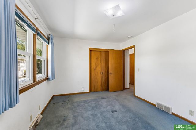 3418 S 88 Street, Omaha, NE 68124