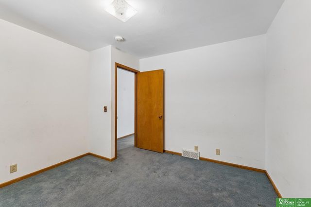 3418 S 88 Street, Omaha, NE 68124