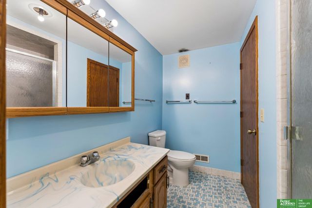 3418 S 88 Street, Omaha, NE 68124