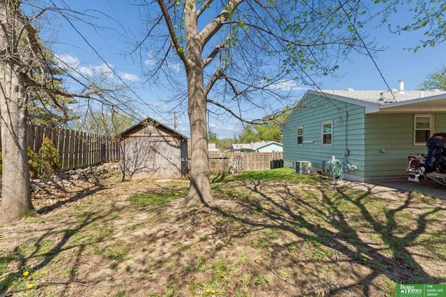 3418 S 88 Street, Omaha, NE 68124