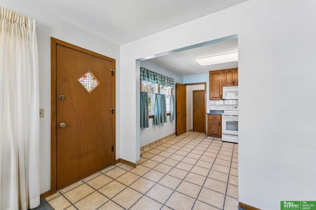 3418 S 88 Street, Omaha, NE 68124