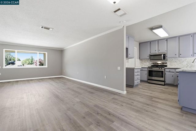 5269 Peony Dr., Livermore, CA 94551