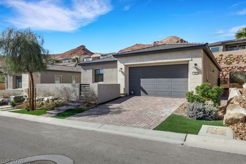 45 Desert Juniper Lane, Henderson, NV 89011