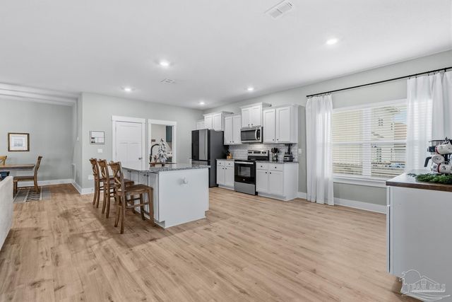 10612 Davenport Loop, Pensacola, FL 32526