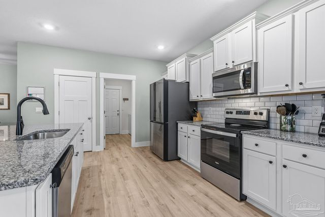 10612 Davenport Loop, Pensacola, FL 32526