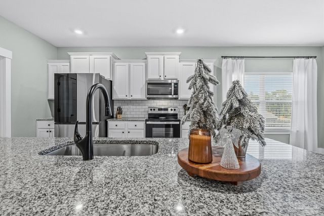 10612 Davenport Loop, Pensacola, FL 32526