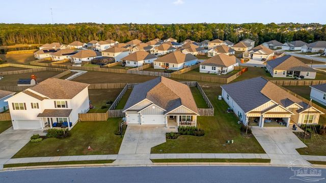 10612 Davenport Loop, Pensacola, FL 32526