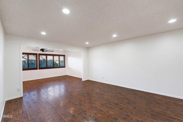 7115 Village 7, Camarillo, CA 93012