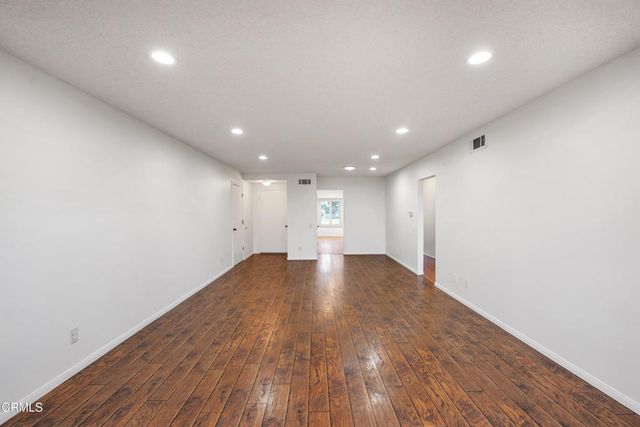 7115 Village 7, Camarillo, CA 93012