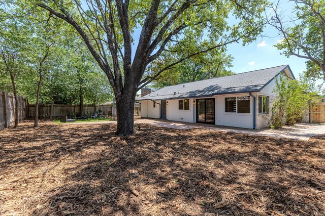 910 Cripple Creek DR, Austin, TX 78758