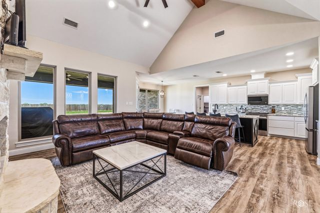 4538 Old Stone Drive, San Angelo, TX 76904