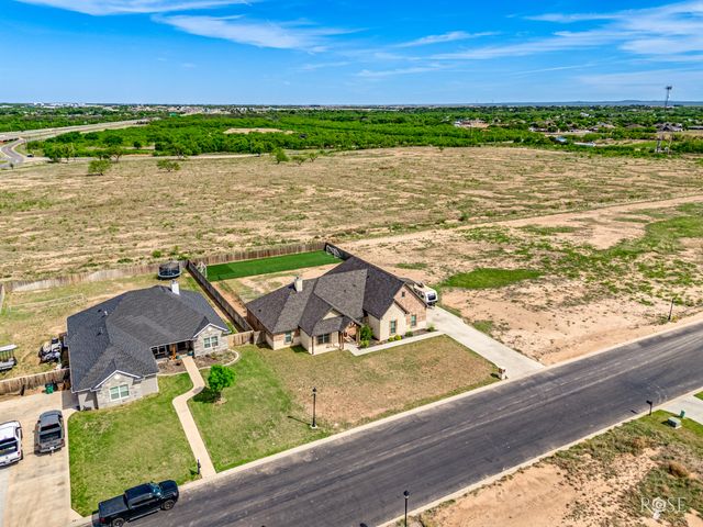 4538 Old Stone Drive, San Angelo, TX 76904