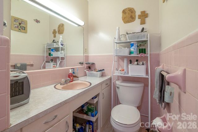 1616 Lithia Springs Road, Shelby, NC 28150