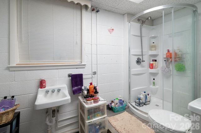 1616 Lithia Springs Road, Shelby, NC 28150