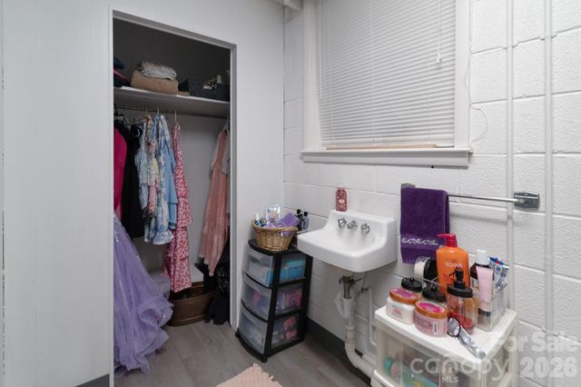 1616 Lithia Springs Road, Shelby, NC 28150