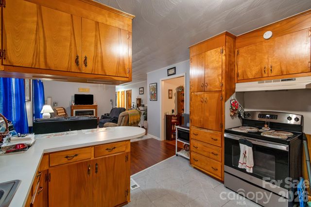 1616 Lithia Springs Road, Shelby, NC 28150