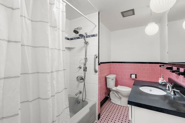 10 Roberta Road, Sharon, MA 02067