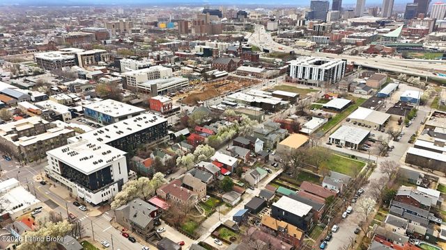 806 E Washington St, Louisville, KY 40206