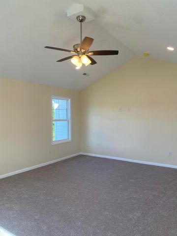 157 Diamond AVE, Rocky Mount, VA 24151