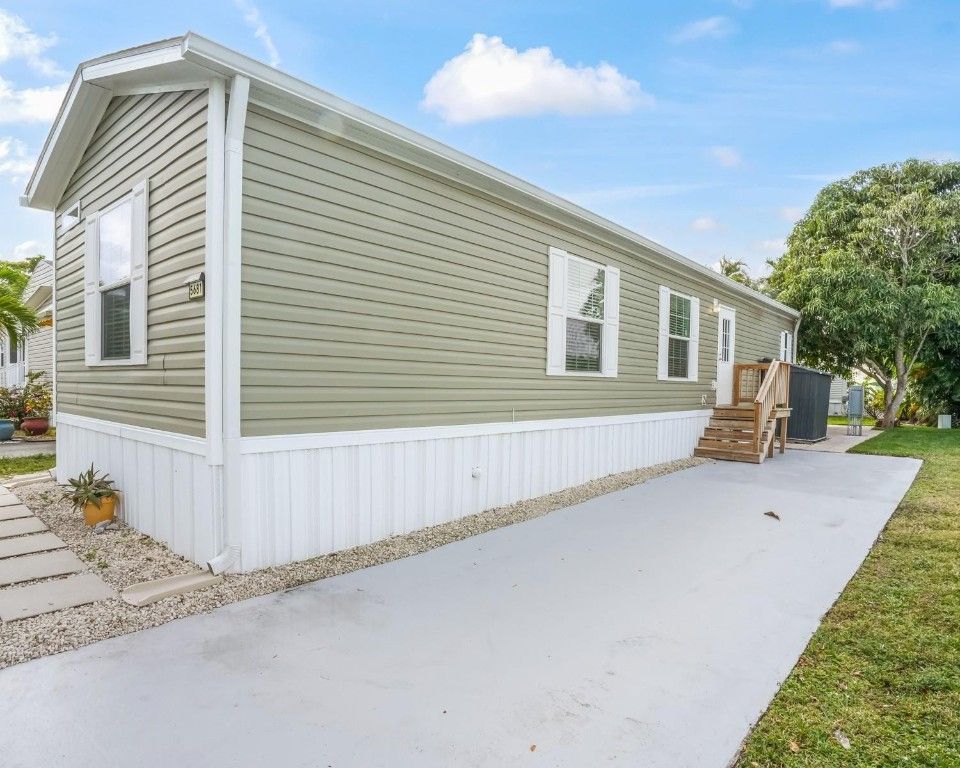 5681 SW Cypress Drive, Fort Lauderdale, FL 33312