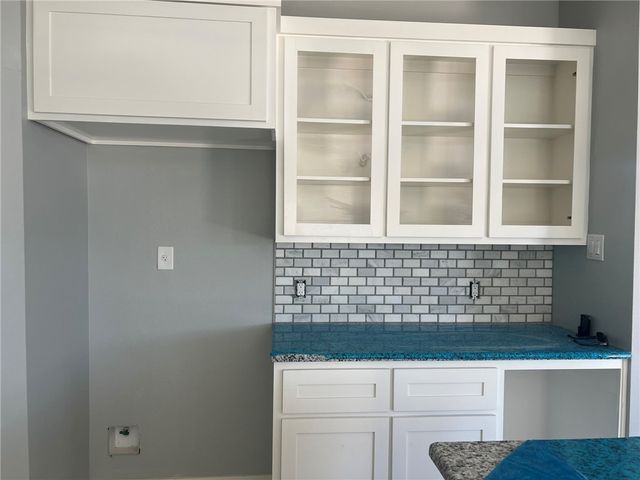 6865 La Salle Dr, Corpus Christi, TX 78414