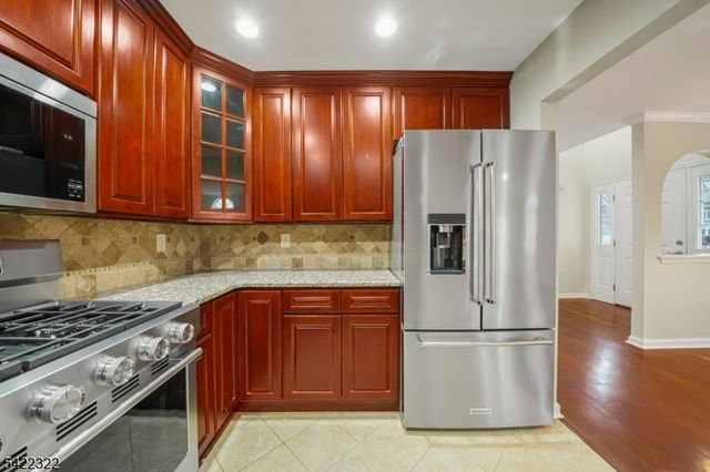 67 Davenport Rd, Montville Twp., NJ 07045