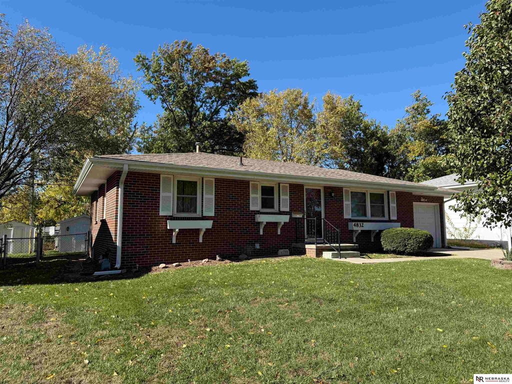 4832 Magnolla Street, Omaha, NE 68137